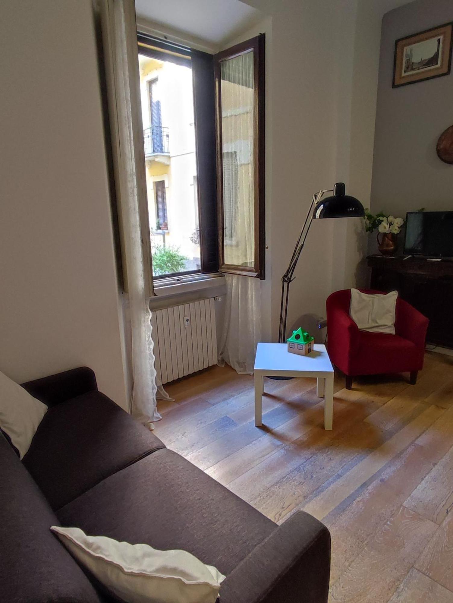 Maria Holiday Homes -Vitruvio 42 Appartamenti มิลาน ภายนอก รูปภาพ